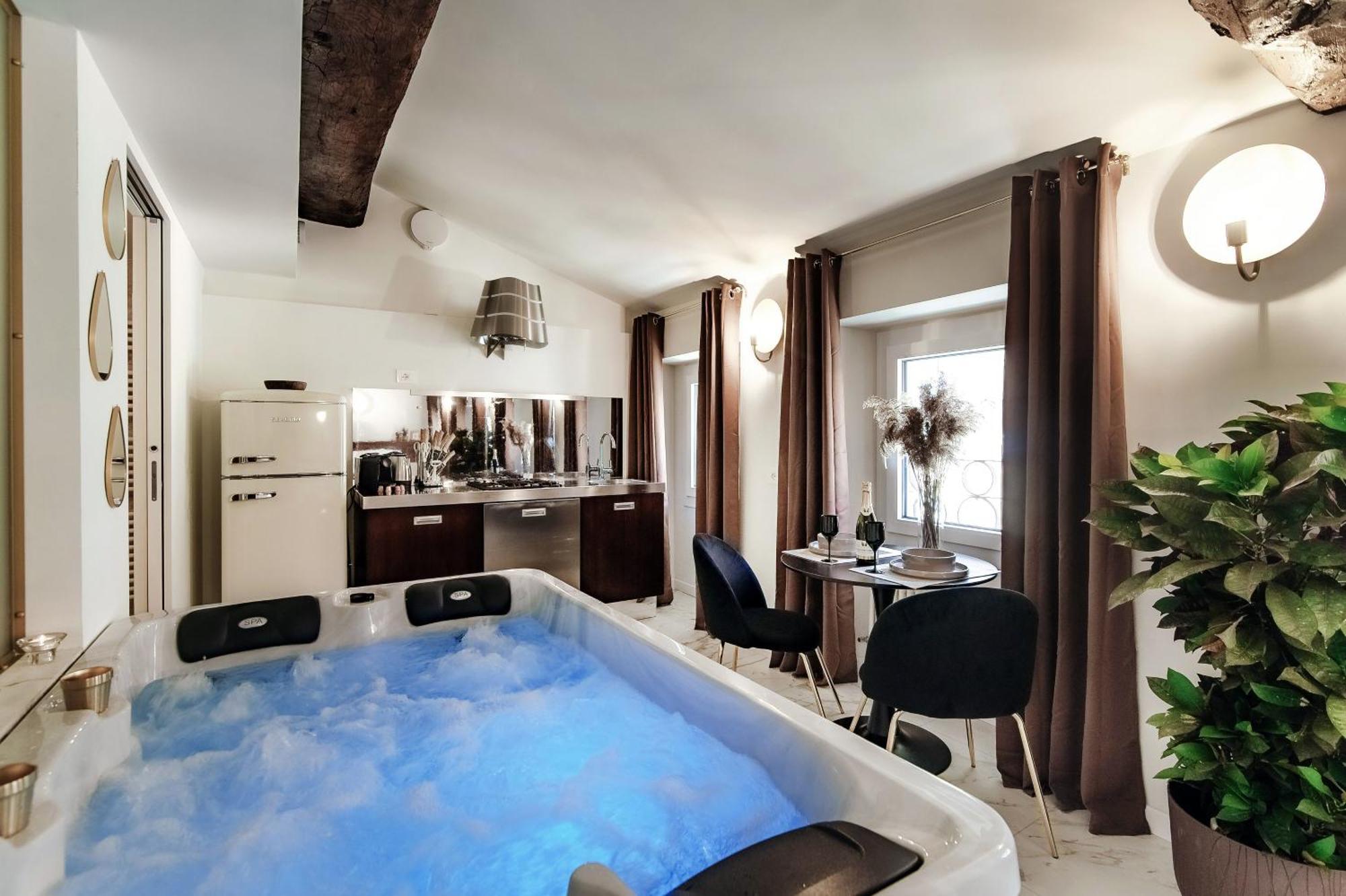 Sahara & Amazzonia Luxury Rooms- The House Of Travelers Como Exteriér fotografie