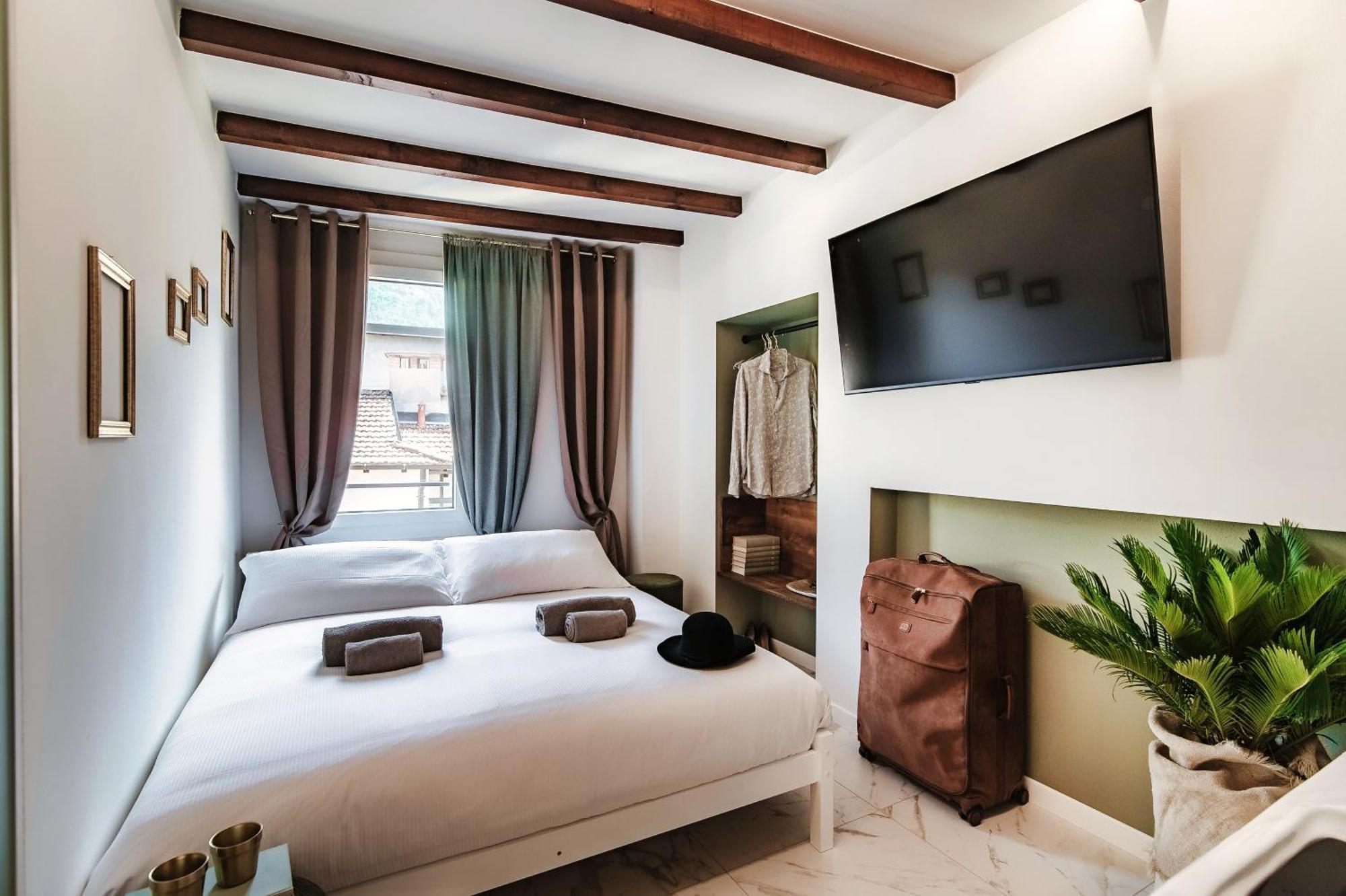 Sahara & Amazzonia Luxury Rooms- The House Of Travelers Como Exteriér fotografie