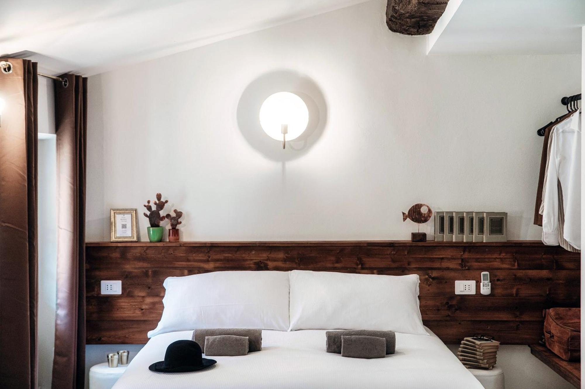 Sahara & Amazzonia Luxury Rooms- The House Of Travelers Como Exteriér fotografie